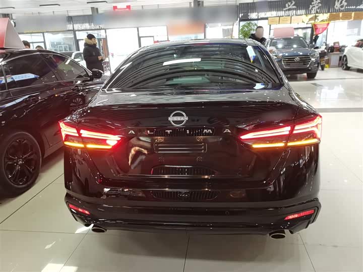 Фото 6 - Nissan Teana