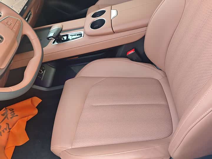 Фото 8 - Changan UNI-Z