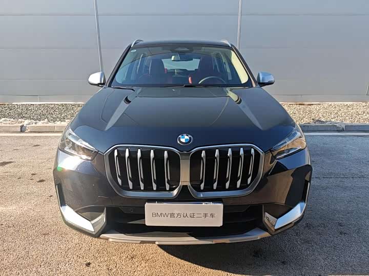 Фото 9 - BMW X1