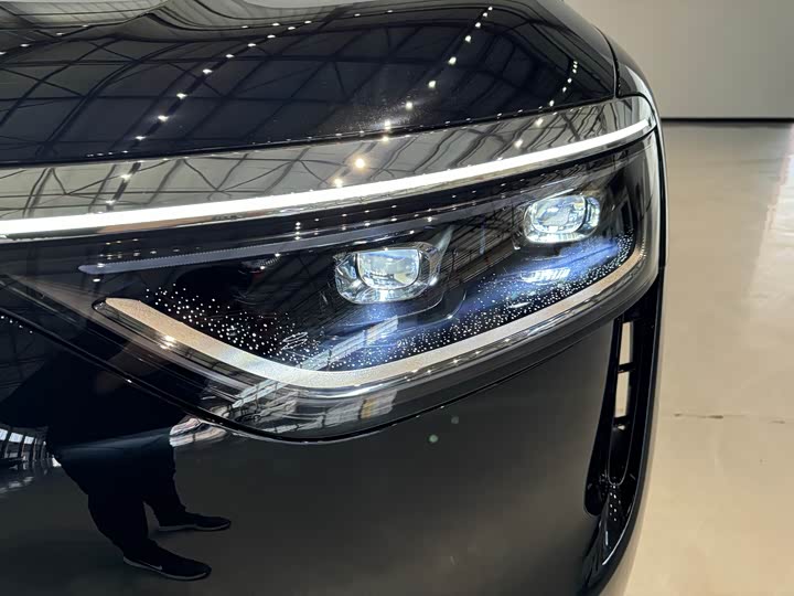 Фото 9 - Aito M8