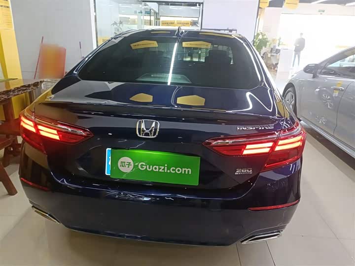 Фото 6 - Honda Inspire