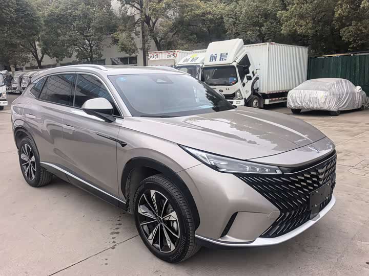 Фото 5 - Roewe RX5