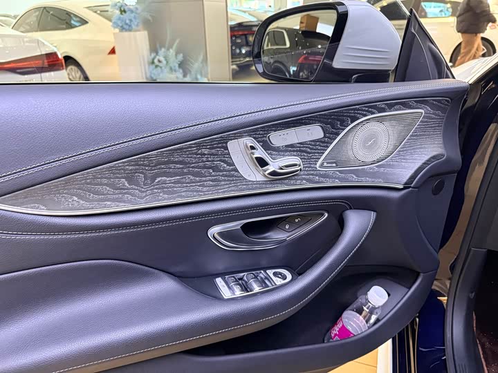 Фото 4 - Mercedes-Benz CLS-Class