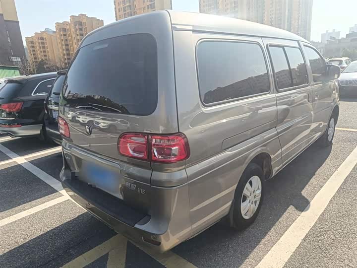 Фото 7 - Dongfeng Forthing Lingzhi M5