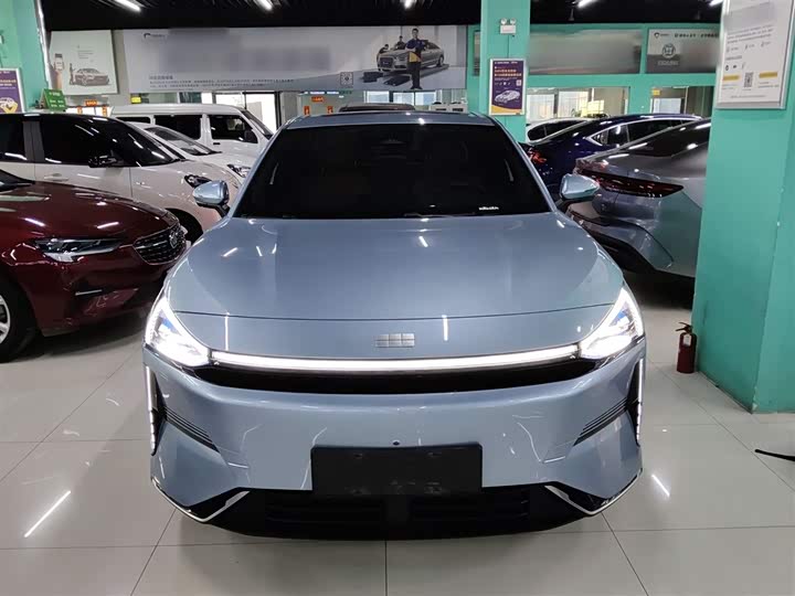 Фото 3 - Geely Galaxy L6