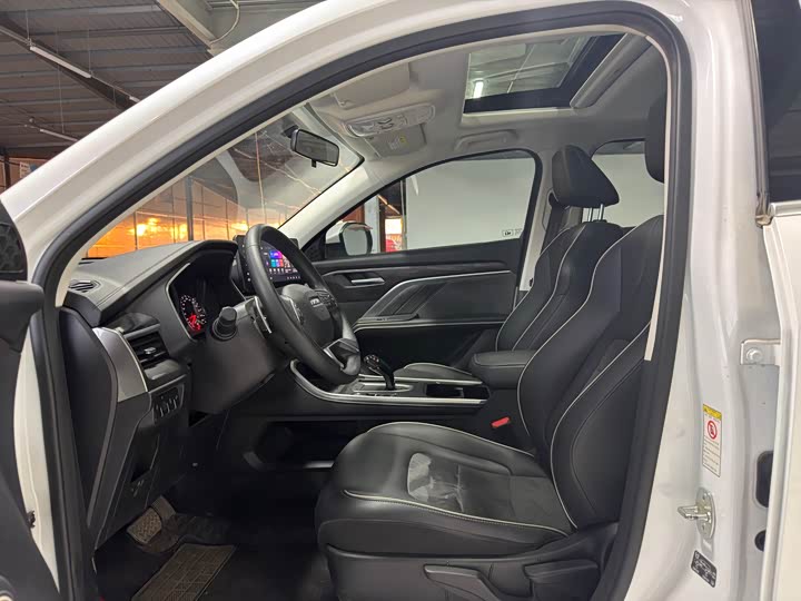 Фото 6 - Haval H6