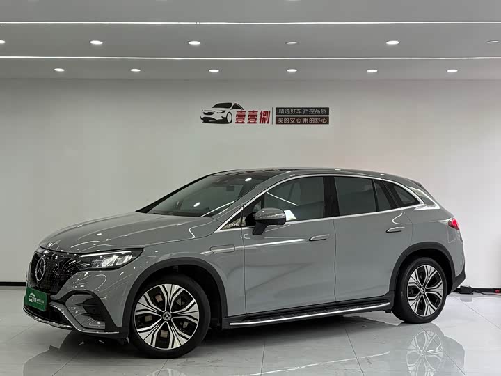 Фото 1 - Mercedes-Benz EQE SUV