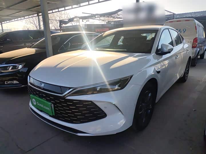 Фото 2 - BYD Qin L