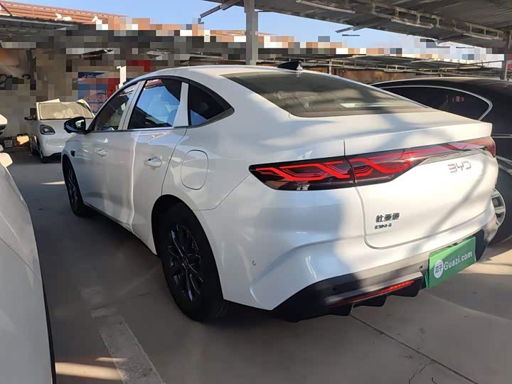 Фото 5 - BYD Qin L