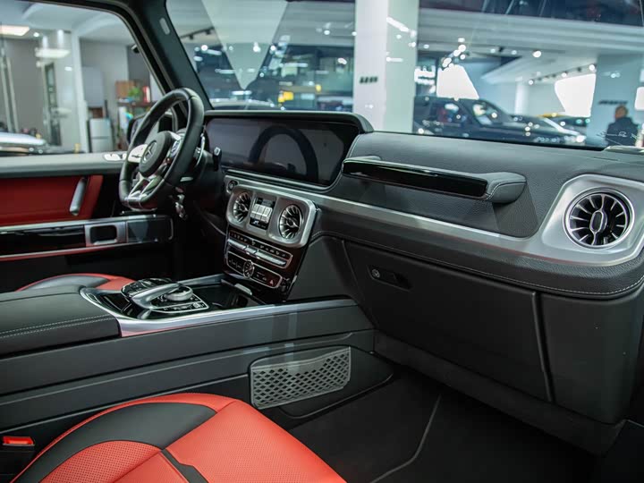 Фото 6 - Mercedes-Benz G-Class AMG