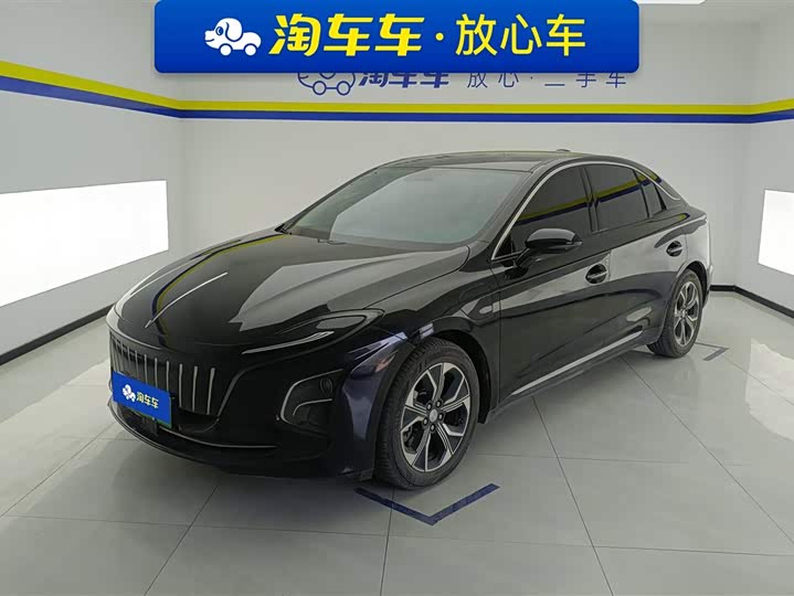 Фото 1 - Hongqi E-QM5