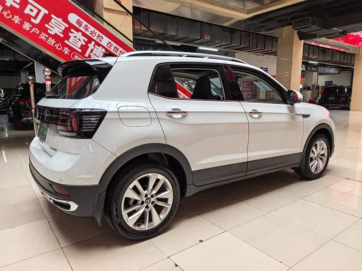 Фото 3 - Volkswagen T-Cross