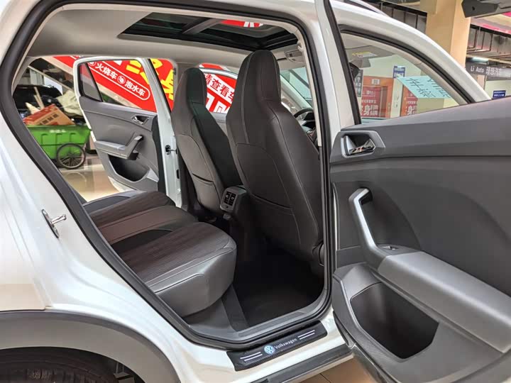 Фото 8 - Volkswagen T-Cross