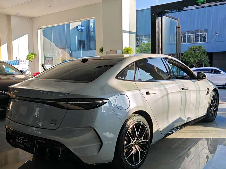 Фото 5 - BYD Seal