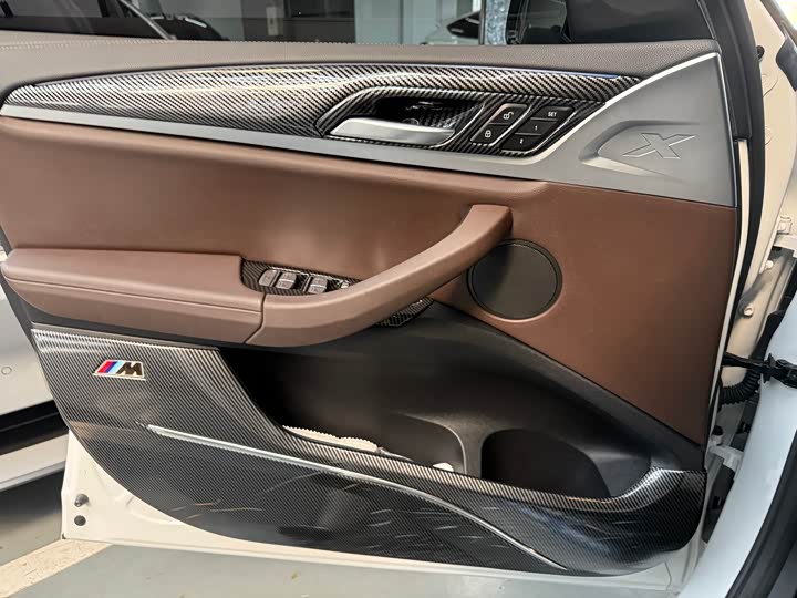 Фото 5 - BMW iX3