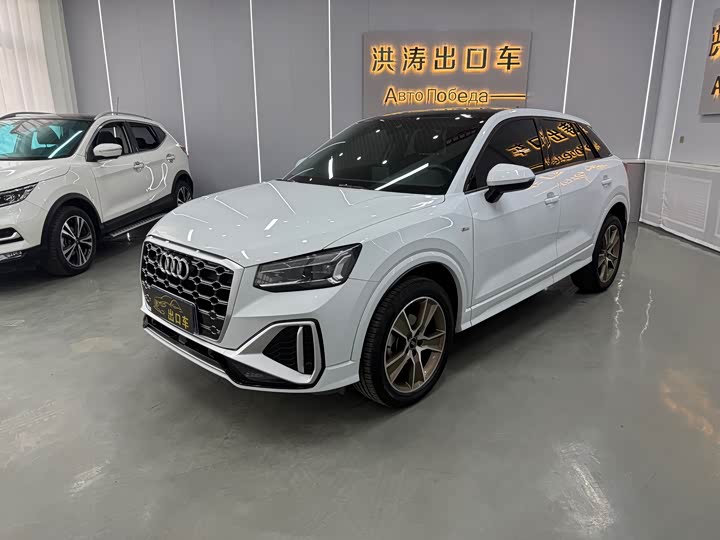 Фото 1 - Audi Q2L