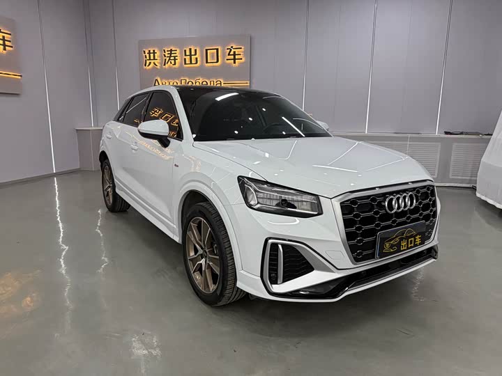 Фото 2 - Audi Q2L
