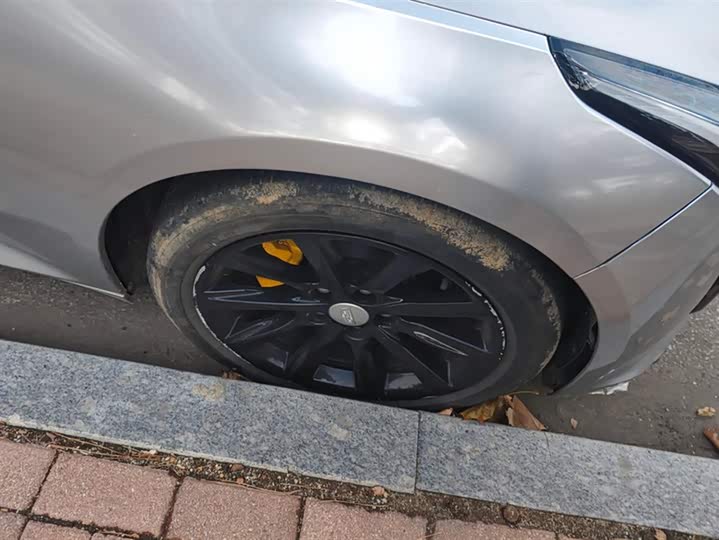 Фото 6 - Cadillac CT5