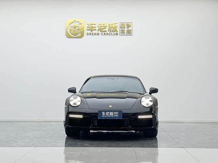 Фото 2 - Porsche 911