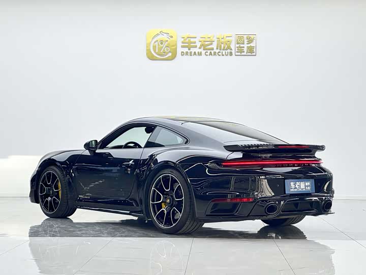 Фото 6 - Porsche 911