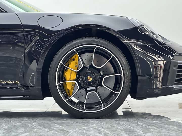 Фото 8 - Porsche 911