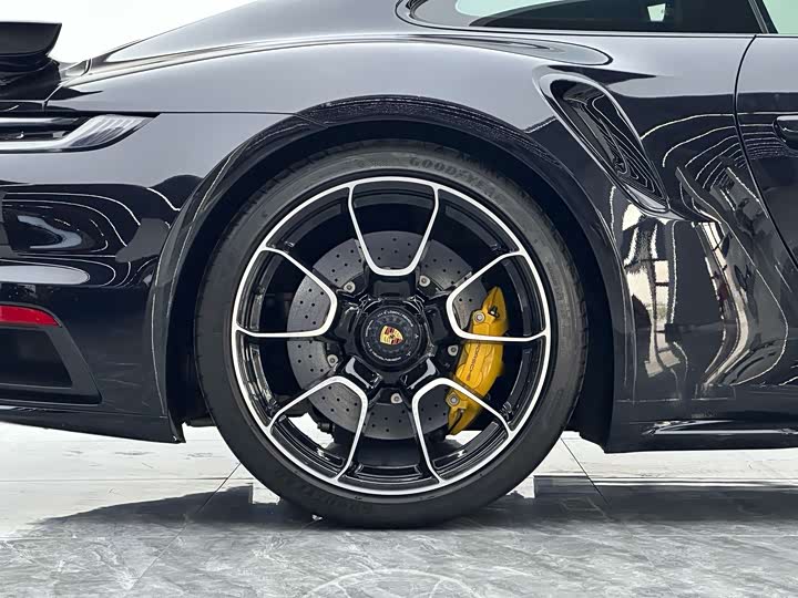 Фото 9 - Porsche 911