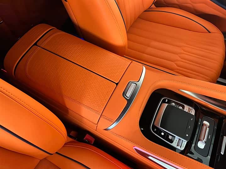 Фото 9 - Mercedes-Benz Vito