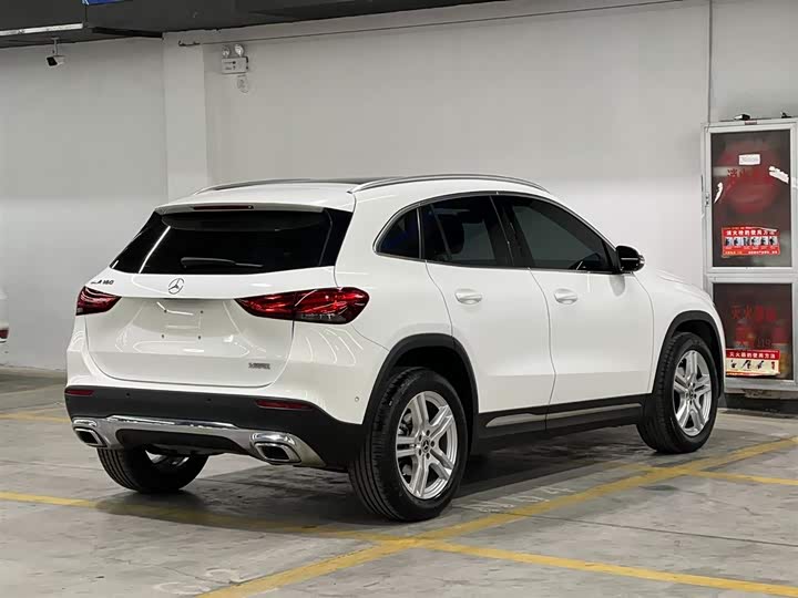 Фото 5 - Mercedes-Benz GLA-Class