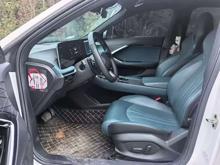 Фото 4 - MG Motor 7