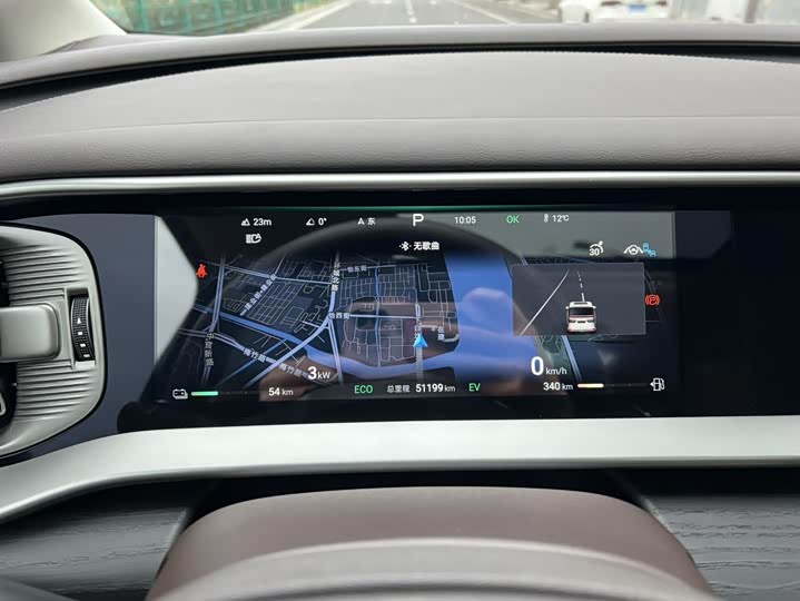 Фото 5 - Denza D9