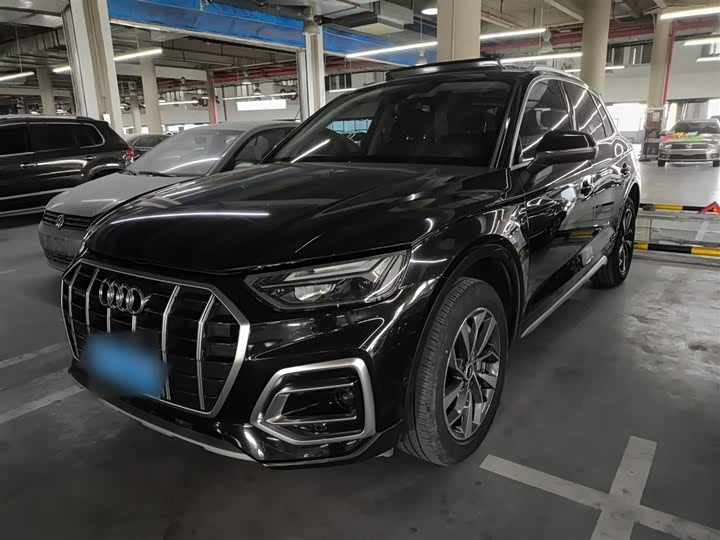 Фото 2 - Audi Q5L