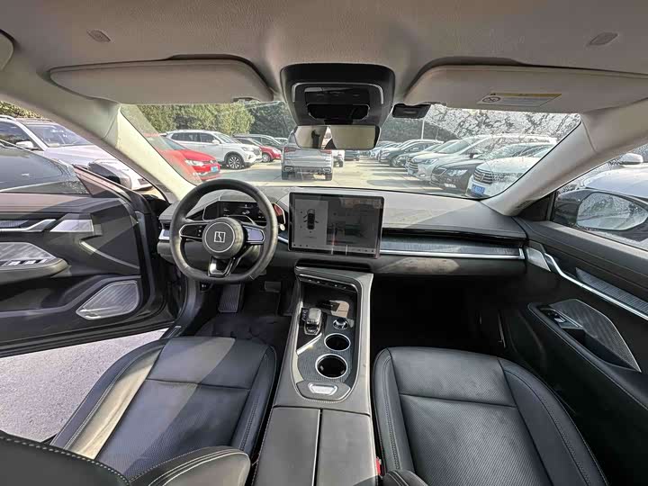 Фото 3 - Zeekr 001