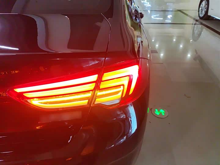 Фото 8 - Buick Regal