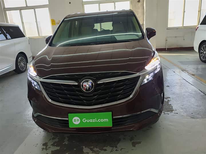 Фото 3 - Buick GL8 ES