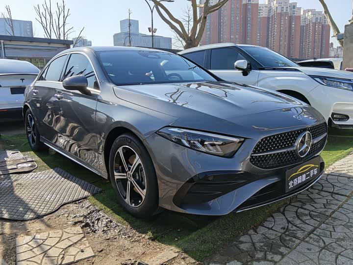 Фото 3 - Mercedes-Benz A-Class