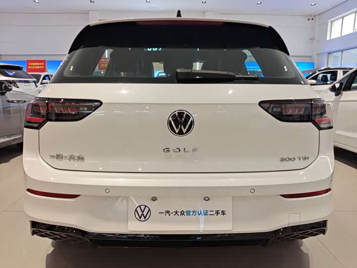 Фото 4 - Volkswagen Golf