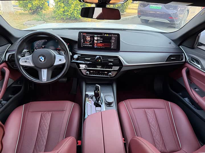 Фото 5 - BMW 5 Series