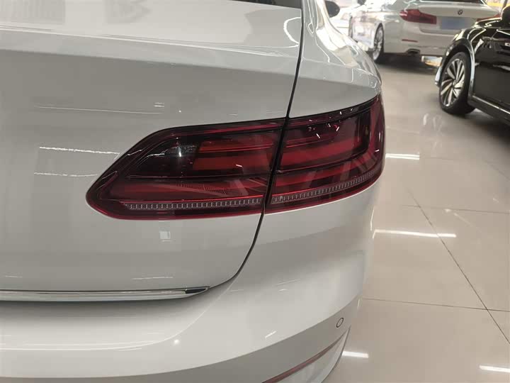 Фото 8 - Volkswagen CC