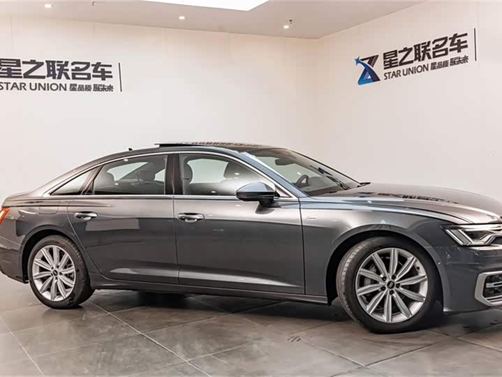 Фото 6 - Audi A6L