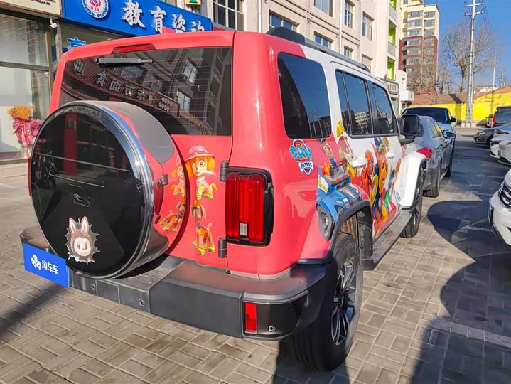 Фото 3 - Tank 300