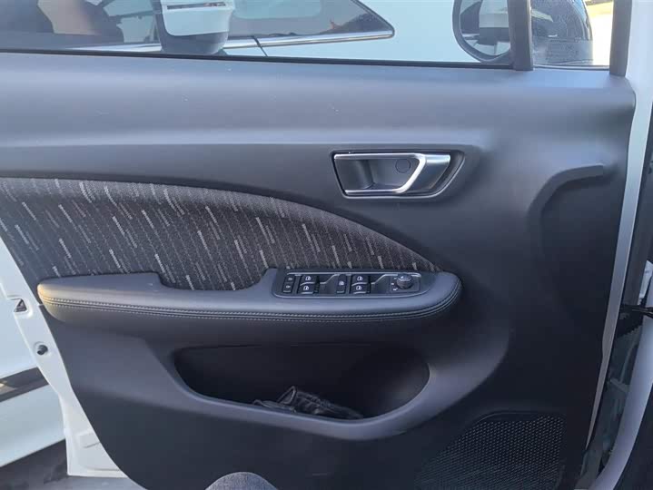 Фото 7 - Leapmotor T03