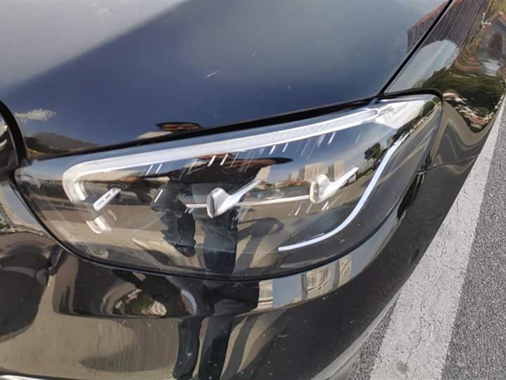 Фото 5 - Mercedes-Benz E-Class