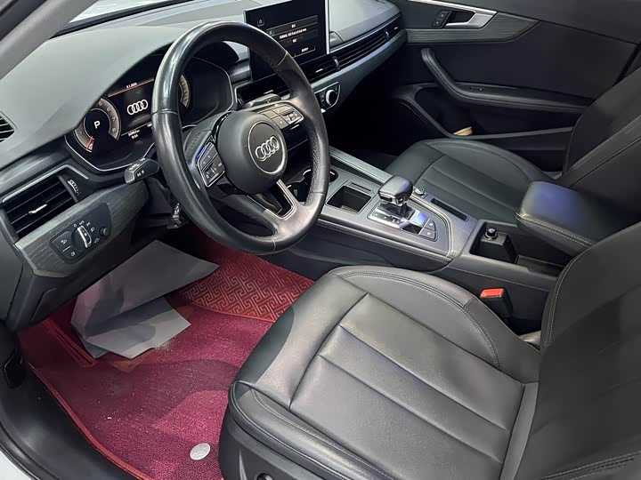 Фото 7 - Audi A4L