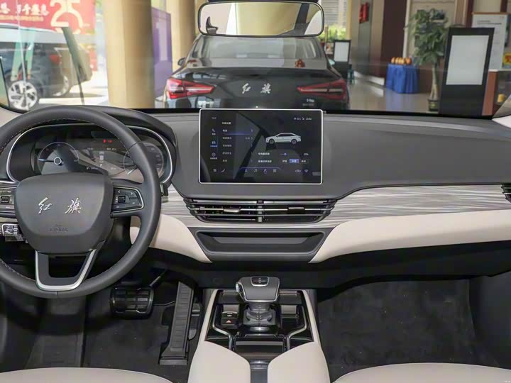 Фото 8 - Hongqi E-QM5