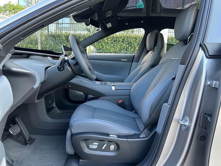 Фото 8 - Xiaomi YU7