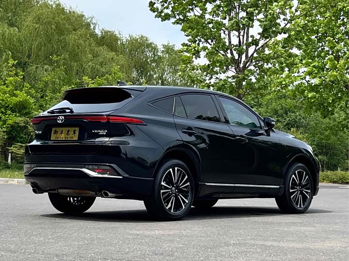 Фото 4 - Toyota Venza