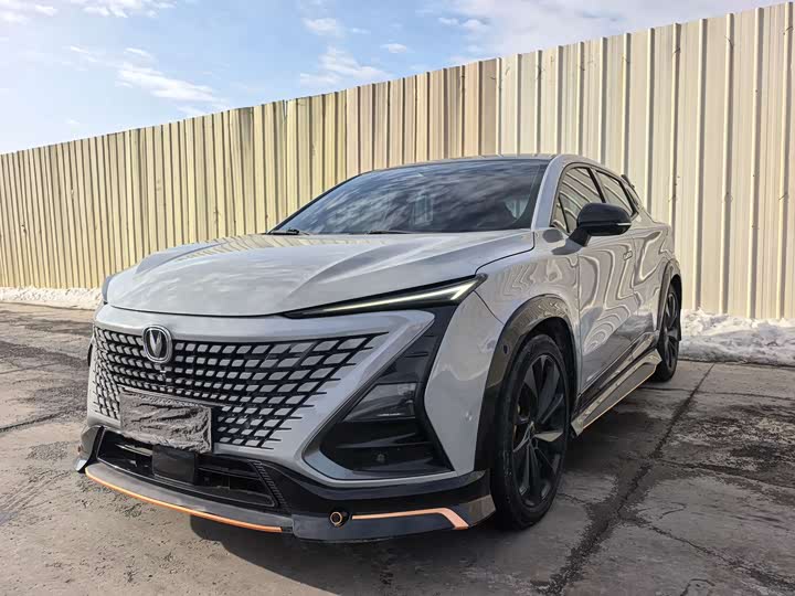 Фото 1 - Changan UNI-T