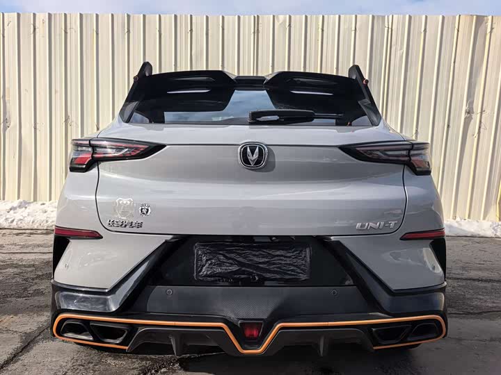 Фото 8 - Changan UNI-T