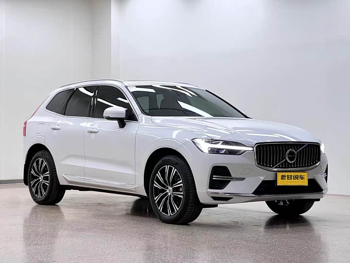 Фото 3 - Volvo XC60