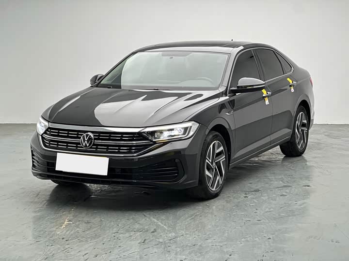 Фото 1 - Volkswagen Sagitar L